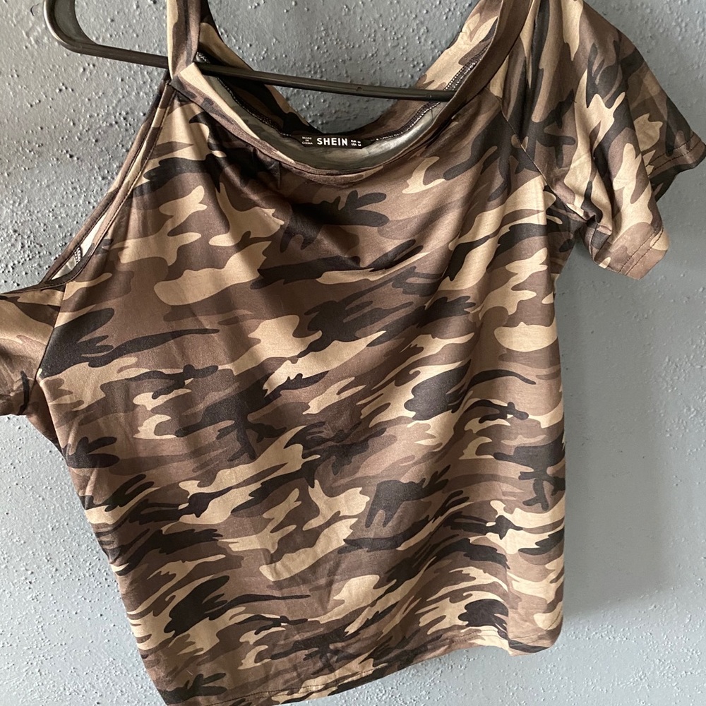 Off the shoulder camo top
